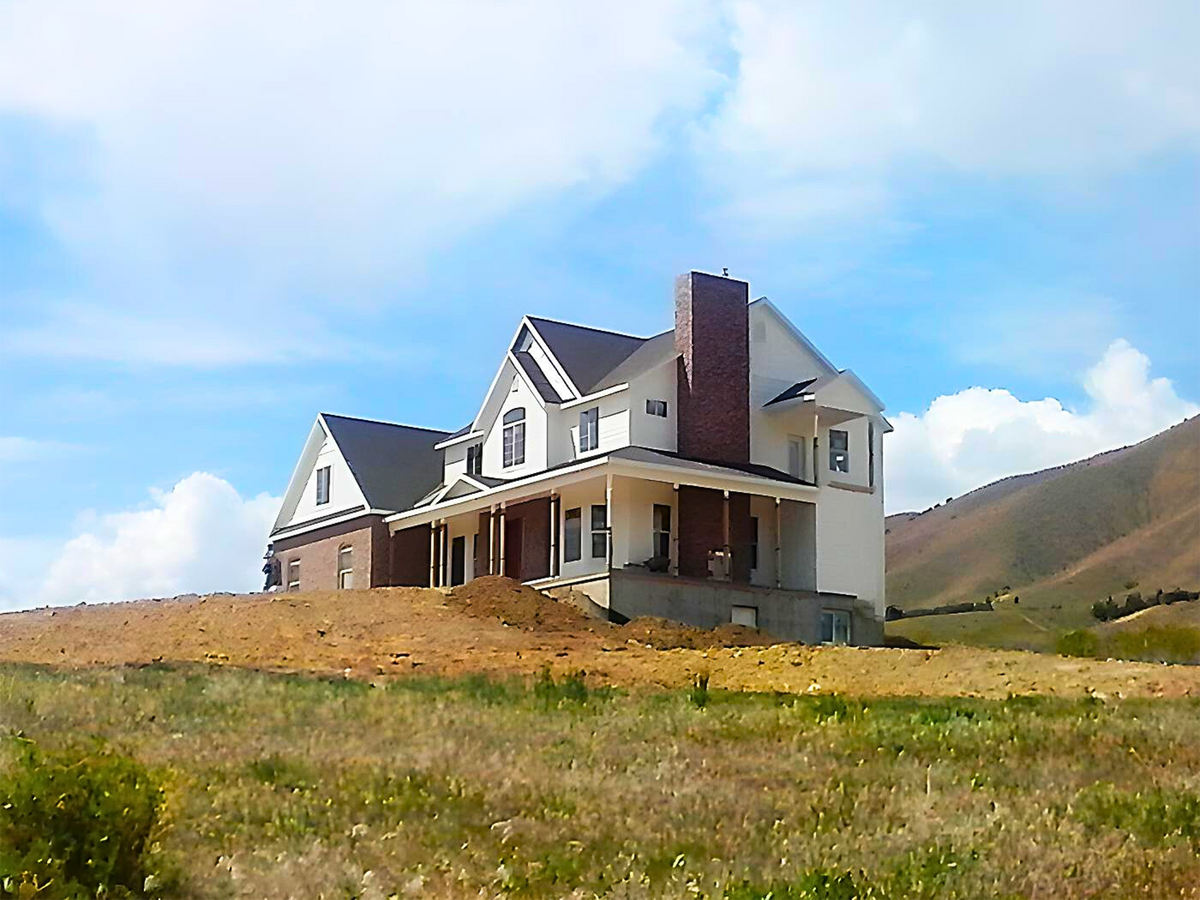 Modern Colonial Revival